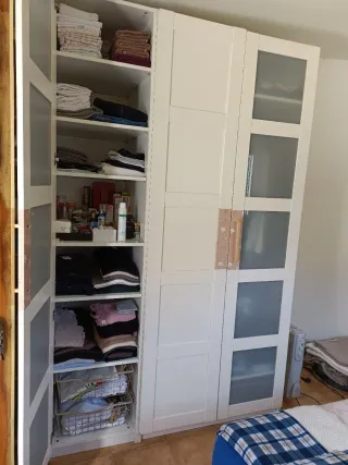 Armario Pax/Bergsbo 3 cuerpos + REGALO mucha ropa