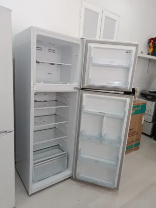 Nevera Hisense blanca