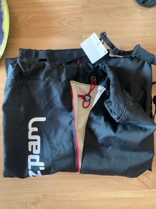 Tabla snowboard , fijaciones, botas, fundas