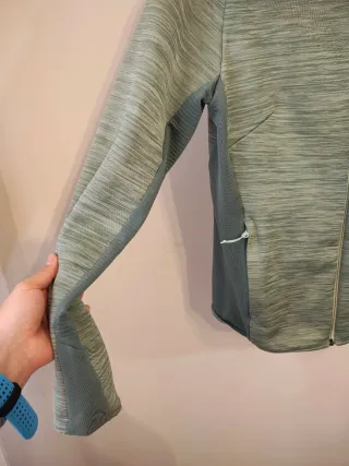 Forro polar Quechua con capucha y cremallera