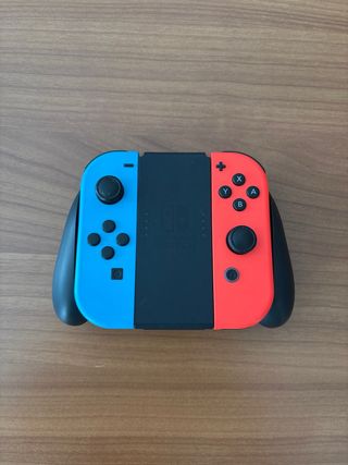 Nintendo Switch Azul y Rojo