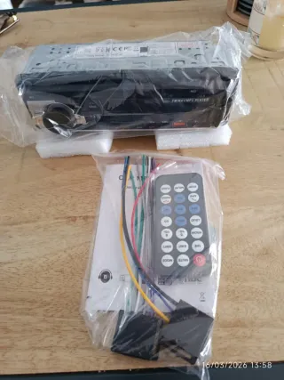 Radio Coche universal, con bluetooth y USB