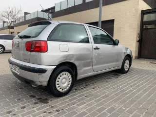 SEAT Ibiza 2000