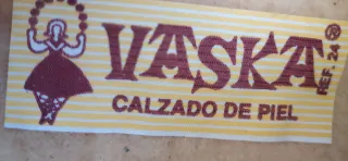 Zapatos de cuña negros nuevos, piel num 41