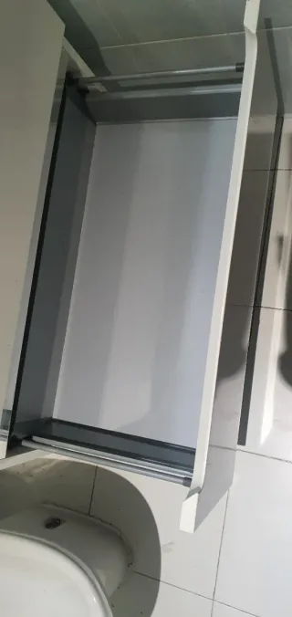 Mueble de baño moderno verde y blanco Espejo y rep