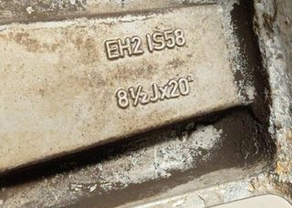 5841569 llanta rrc503050xxx land rover range rover