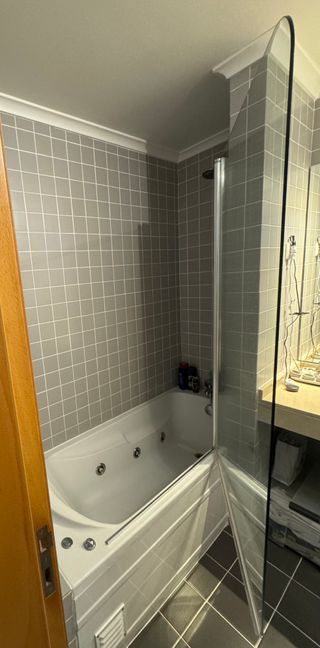 Resguardo de banheira Sanitana