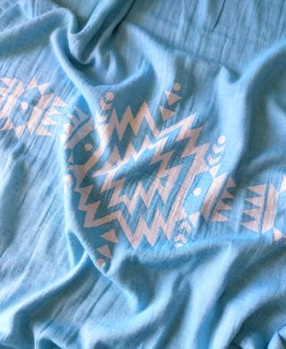 Toalla Multifuncional "Artiz" 90*170 cm