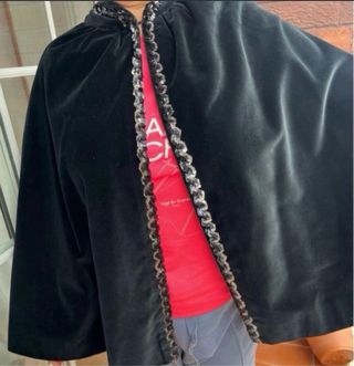 Capa terciopelo negra mujer