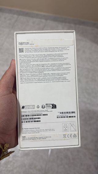 iPhone 16 Pro Max Dorado - Salud Batería 100%