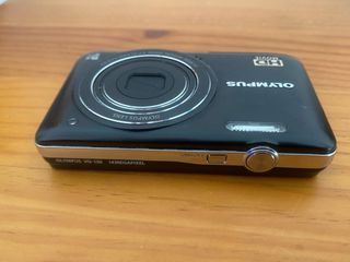 Cámara Digital Olympus VG-130 14MP