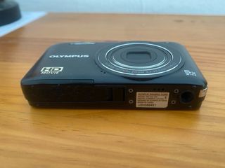 Cámara Digital Olympus VG-130 14MP