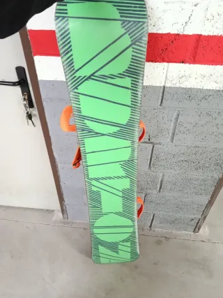 Tabla Snow Burton Clash 151