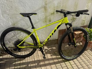 Bicicleta Scott Scale 980