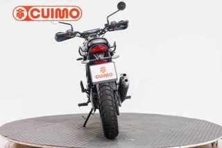 TRIUMPH SCRAMBLER 400 X