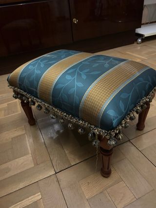 Banqueta reposapiés tapizada antiguo vintage