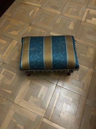 Banqueta reposapiés tapizada antiguo vintage