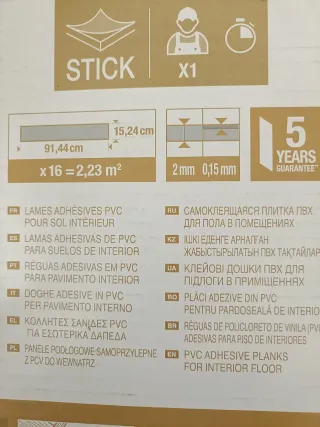 Suelo vinílico autoadhesivo Artens Sadema