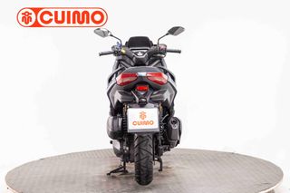 YAMAHA XMAX 300