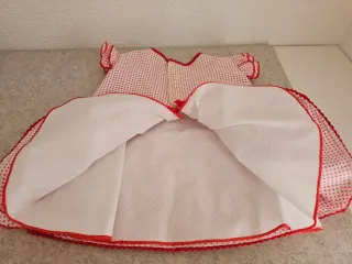 Vestido de flamenca para bebé con mantoncillos