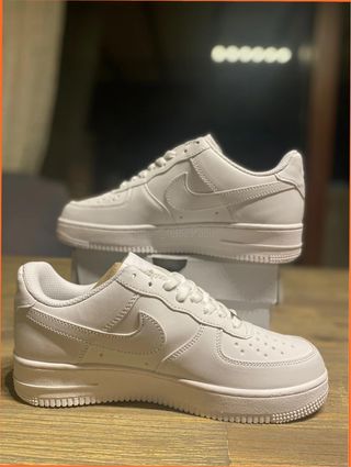 Nike Air Force 1 Talla 43 Blancas