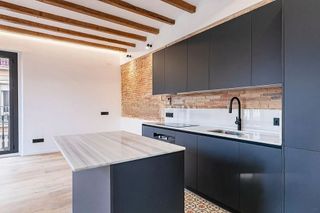 Piso en venta en Sants en Barcelona