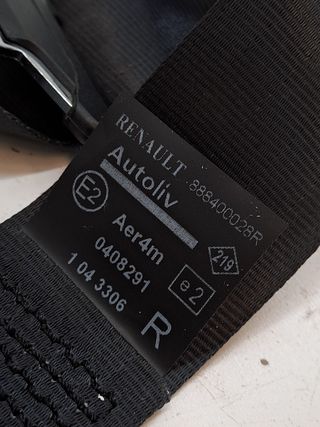 CINTURON SEGURIDAD TRASERO CENTRAL RENAULT SCENIC III 684619