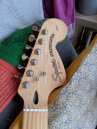 Squier Stratocaster 70s pastillas Fender std