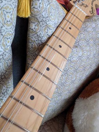 Squier Stratocaster 70s pastillas Fender std