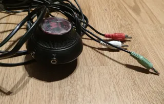 Altavoces Woxter 2.1 negros