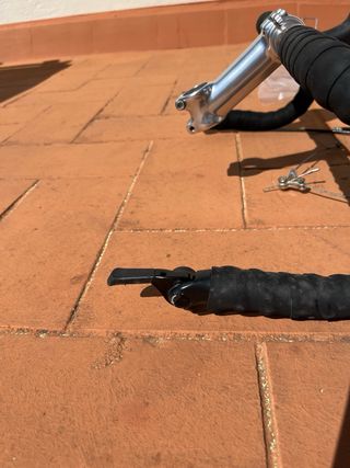 Manillar Carretera + Microshift + Cantilever