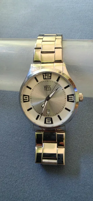 RELOJ YESS