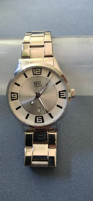 RELOJ YESS