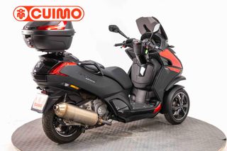 PEUGEOT METROPOLIS 400