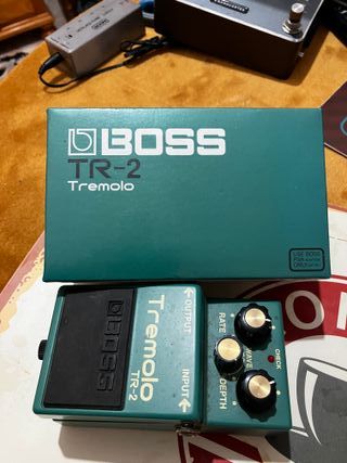 Boss TR-2 Tremolo Pedal