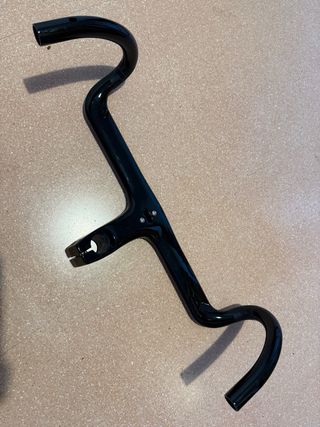 Manillar carbono integrado