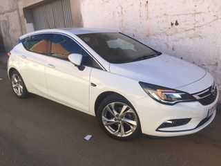 Opel Astra 2017 IMPECABLE!!!