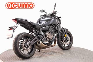 YAMAHA MT 07