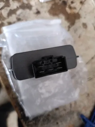 Regulador XMAX300 y 250