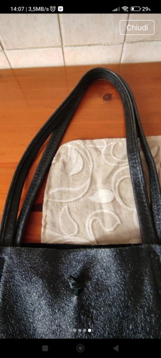 Borsa donna a spalla nera tutta in pelle