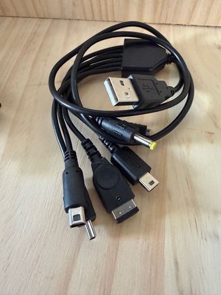 Lote Adaptadores USB y Cables de Carga Multi-Siste