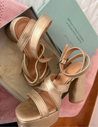 Sandalias Plataforma Mim Shoes Doradas