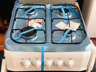 COCINA DE GAS BUTANO 4 FUEGOS 50CM EN FRIGOMARK