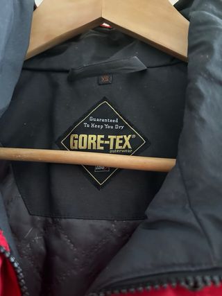 Chaqueta Trangoworld Gore-Tex Roja Talla XS