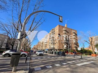 Piso en venta en Marroquina en Madrid