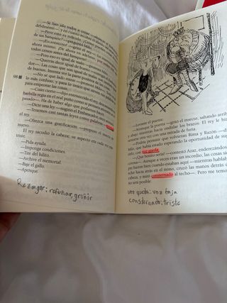 La cabina mágica (Clasicos Modernos) (Spanish E...