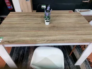 Mesa comedor 140x80cm + 4 sillas nórdicas