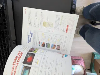 A punt A1 + A2 Curs de català : llibre de l'alumne