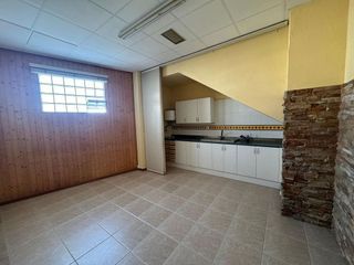 Local comercial en alquiler en Perillo en Oleiros