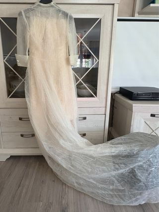 Vestido Novia Palabra de Honor y sobrevestido